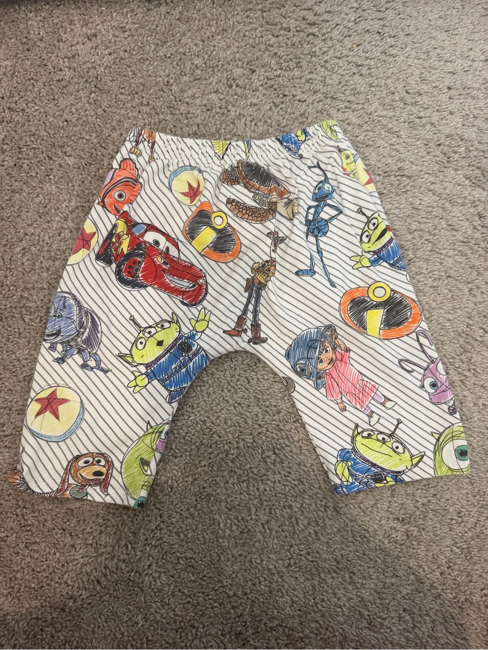 Wild Rich Kids White Pixar Character Shorts